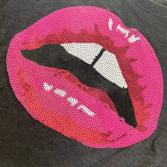 Sweater with sequined lips - Picture 2 of 3